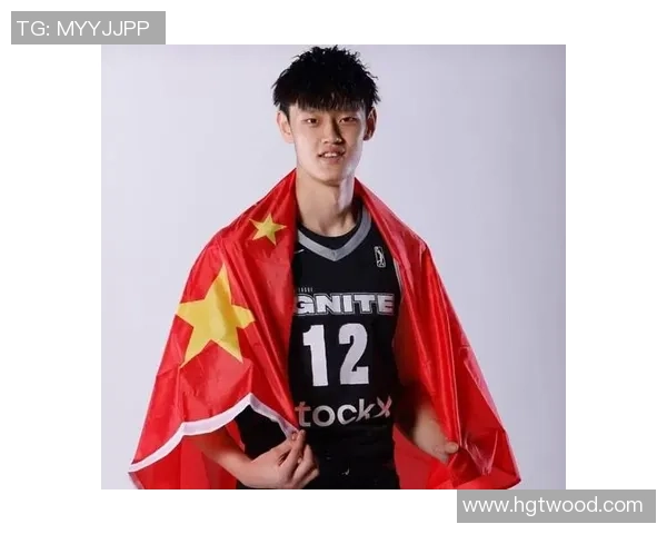 曾凡博：从青涩新星到篮球赛场的璀璨明珠，未来可期的传奇之路